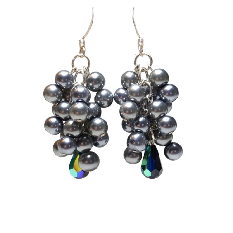 Black Pearls Crystals Cluster Beaded Dangle Drop Chandelier Earrings